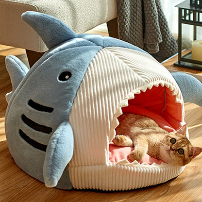 Shark Warm Portable Pet Houses