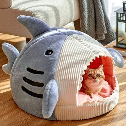 Shark Warm Portable Pet Houses
