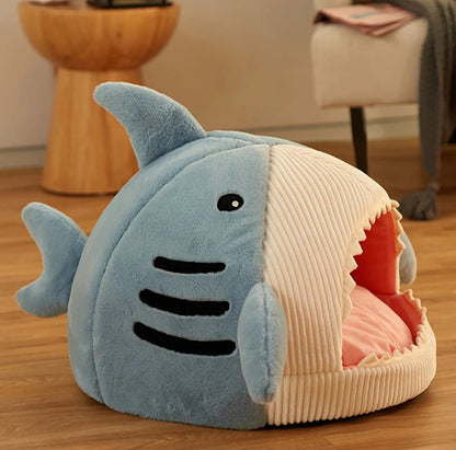 Shark Warm Portable Pet Houses