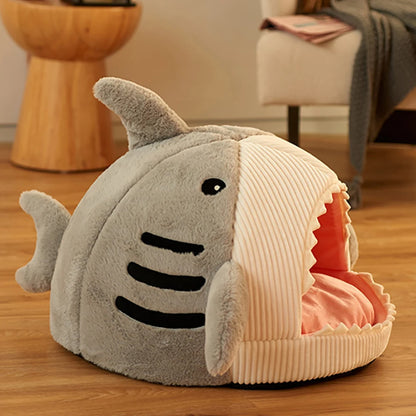 Shark Warm Portable Pet Houses