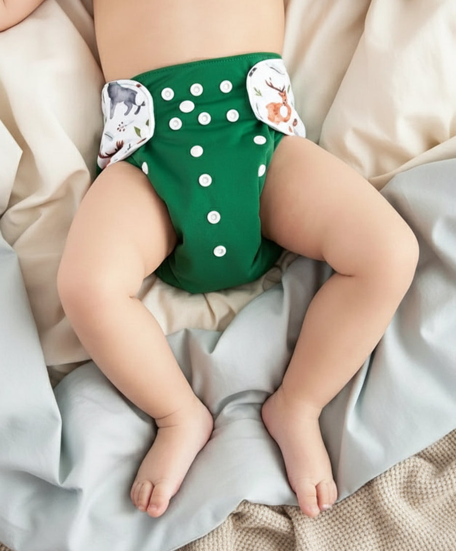 4 قطع من حفاضات الأطفال الصديقة للبيئة والقابلة لإعادة الاستخدام