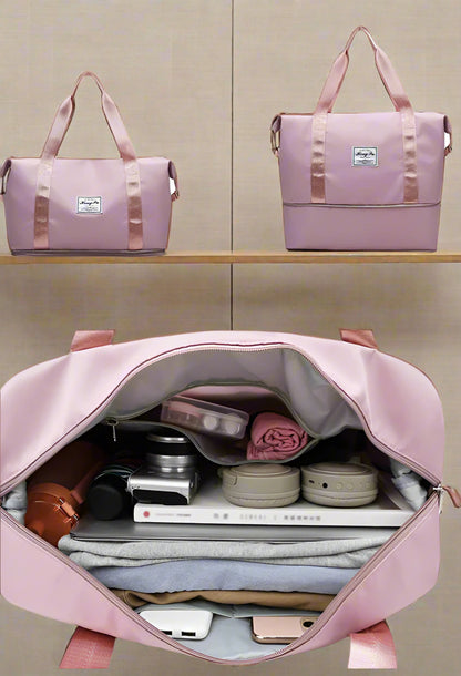 حقائب سفر مقاومة للماء تُحمل على الكتف