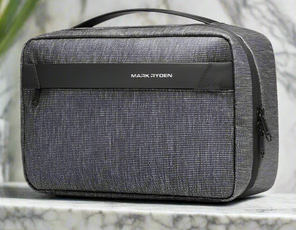 Cosmetic & Toiletry Bags