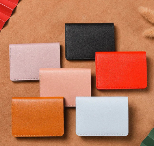 محافظ صغيرة رفيعة