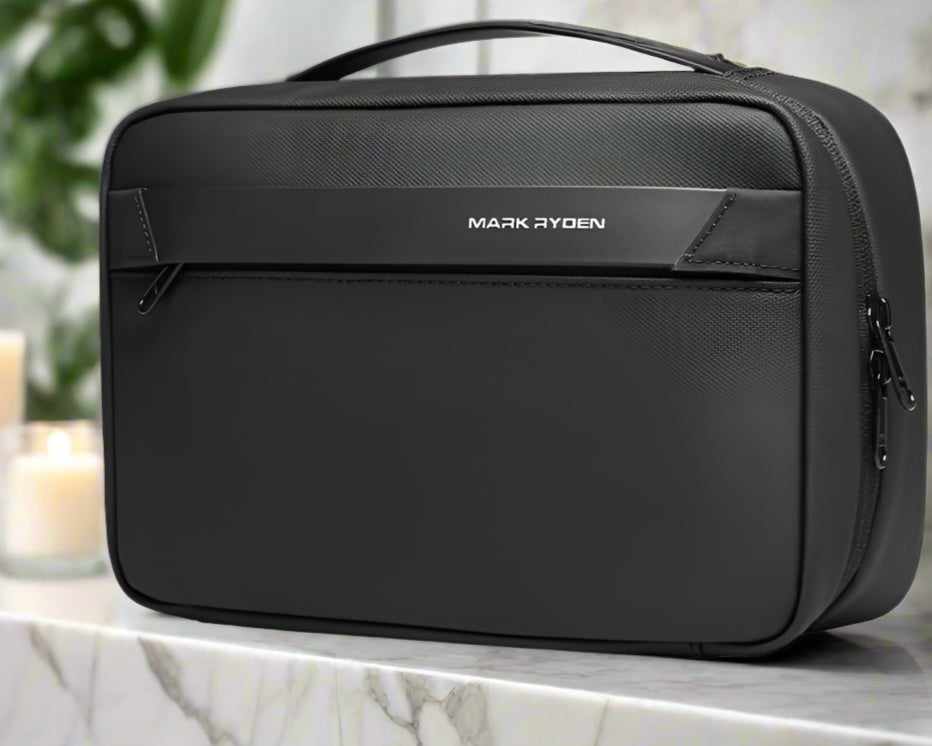 Cosmetic & Toiletry Bags