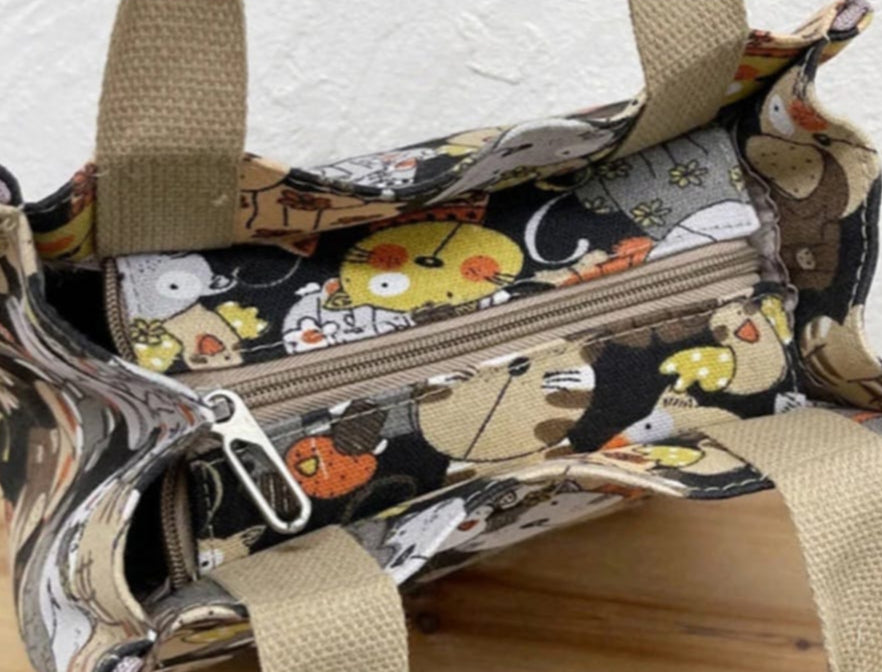 Fashionable Cats Pattern Hand Bags